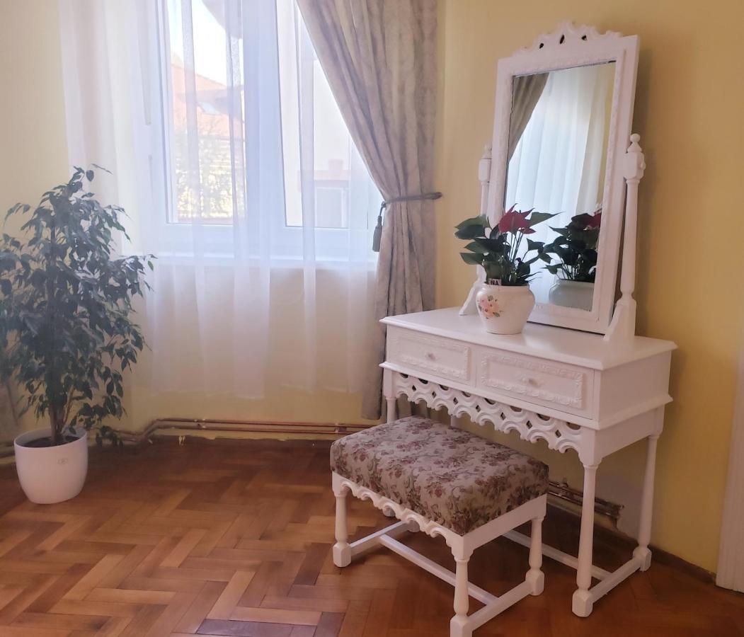 Sorin Up Town Apartment Sibiu Exterior foto