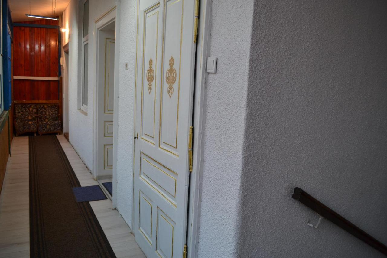 Sorin Up Town Apartment Sibiu Exterior foto